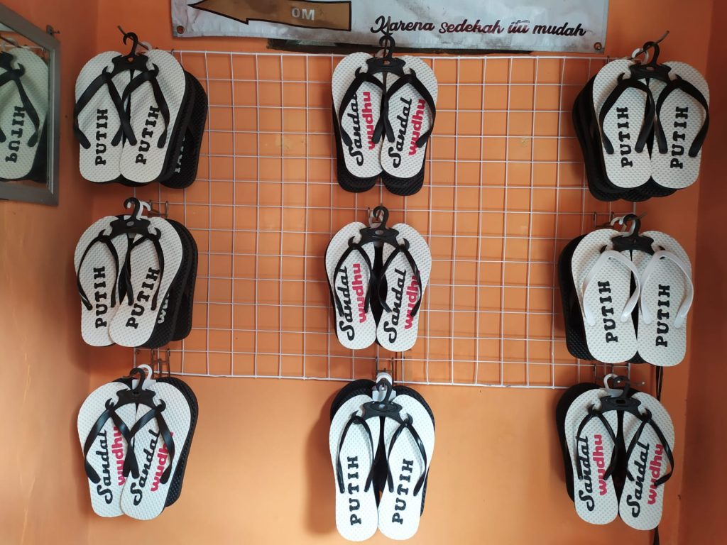 Sandal Wudhu Semarang
