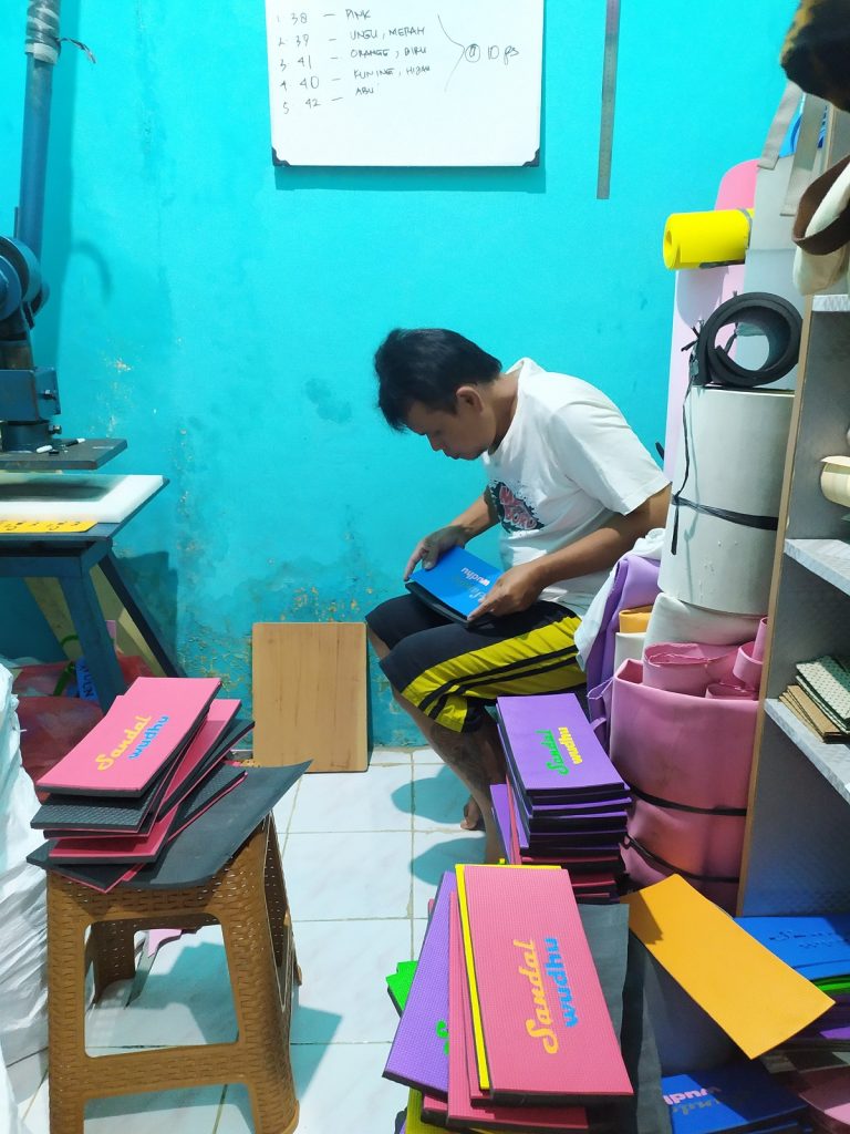 Produsen Sandal Wudhu Jambi