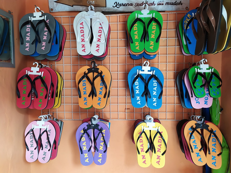Sandal Wudhu Serpong