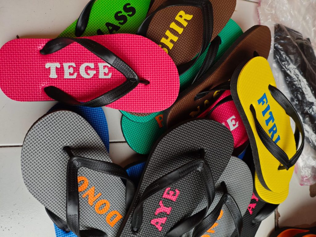 Sandal Jepit Custom Jogja