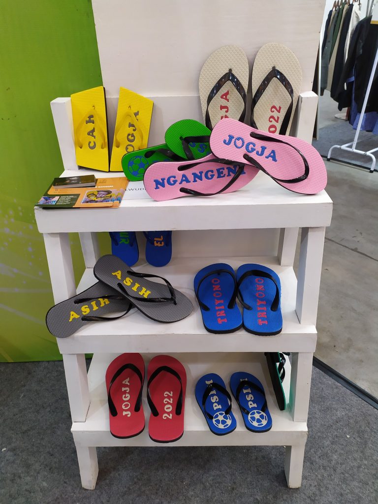 Sandal Jepit Custom Jogja