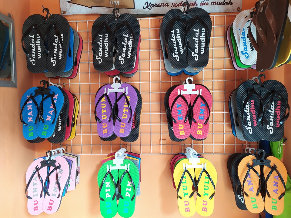 Sandal Wakaf Jogja harga grosir termurah