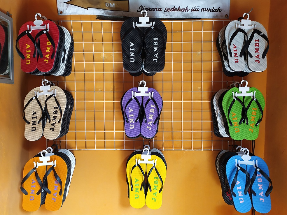 Sandal Sekolah Custom Nama