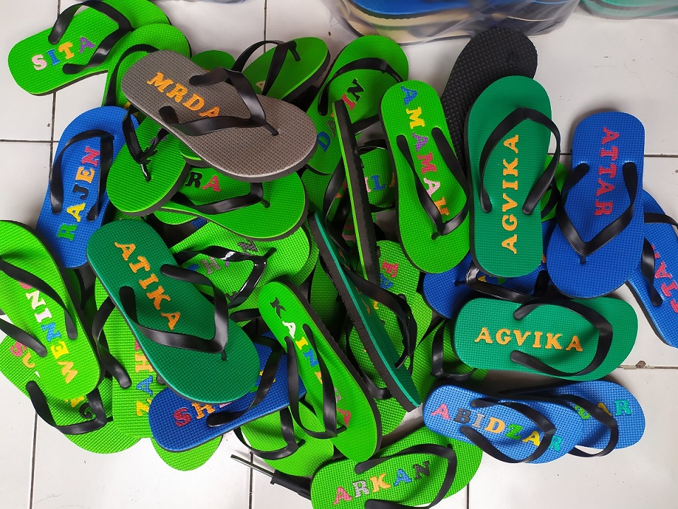 Sandal Masjid Palembang