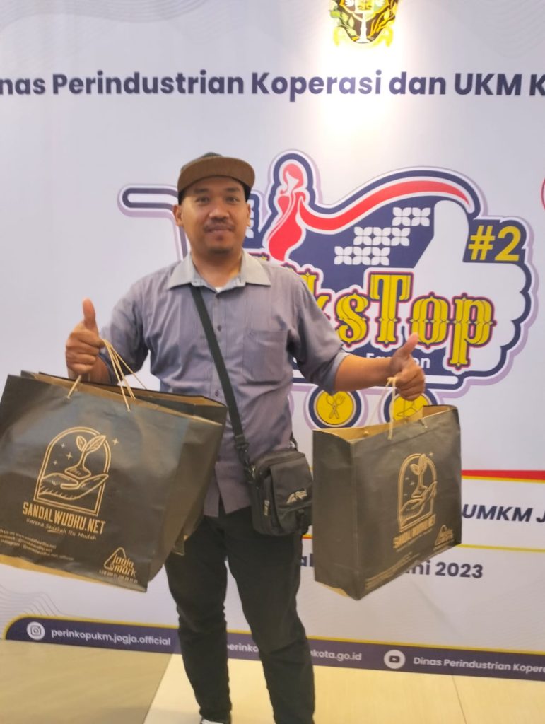 sandal sedekah palembang