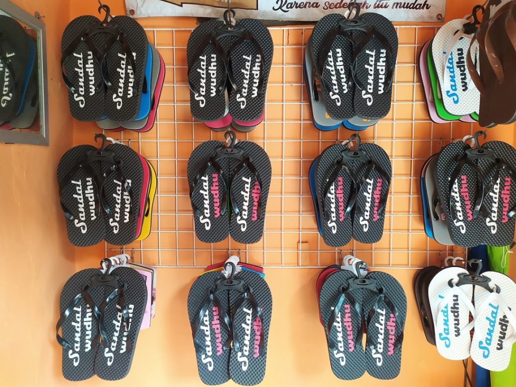 produsen sandal wudhu