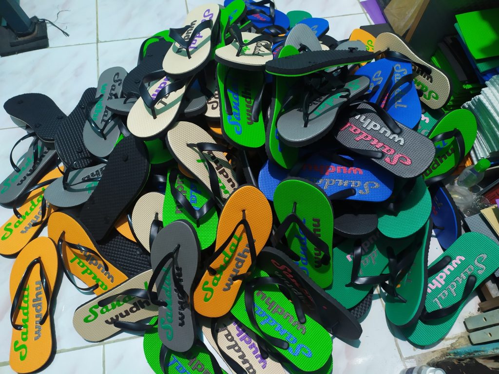 produsen sandal mushola