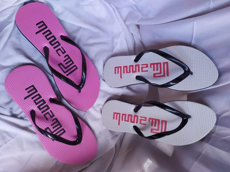 sandal aksara jawa yogya