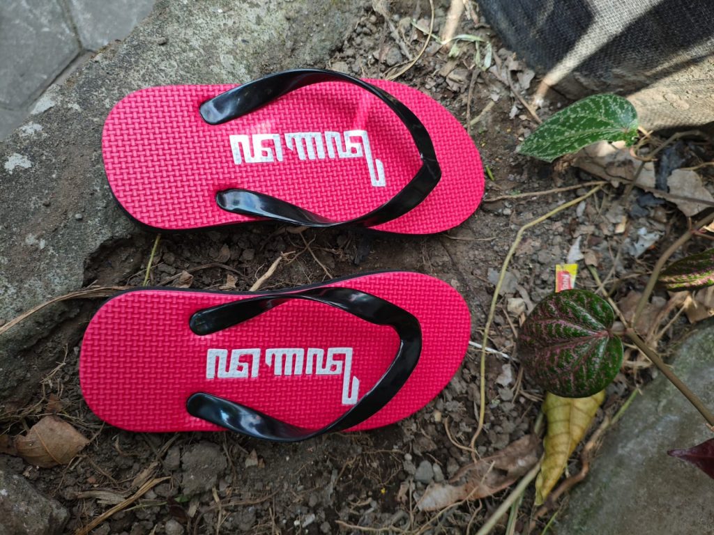 DAGADU Sandals